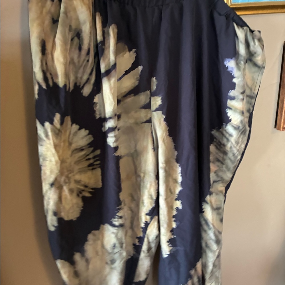 Emory Rose Festival Harem Pants PLUS
